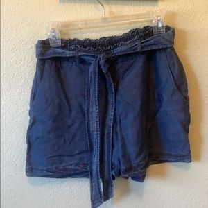 Lauren Conrad flowy “denim” shorts with tie